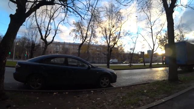 Московский двор, природа, утро начинается так. смотреть онлайн