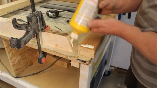 Simple Folding Saw Horses Out Of Pallet And Scrap Wood