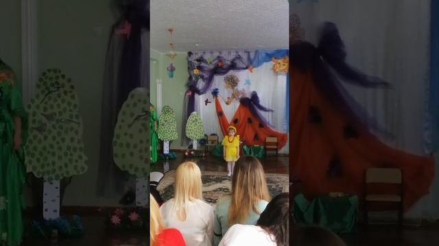Стих про бабушку. Варвара Рютина смотреть онлайн