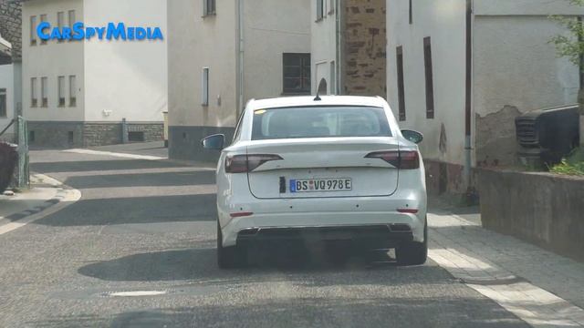 2023 Volkswagen Aero B (ID.7) Prototype Tesla Model 3 Competitor Electric EV Sedan Caught Testing смотреть онлайн
