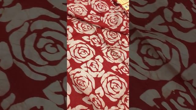 Red and Golden Color Batik Printed Bishnupur Half and Half Silk Mark Saree смотреть онлайн