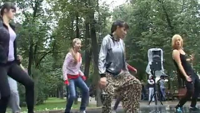 Хип хоп обучение волн. Педагог Остроухова Ольга. смотреть онлайн