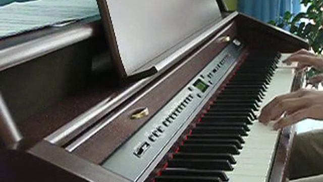 The Sims - Buying Theme on piano смотреть онлайн