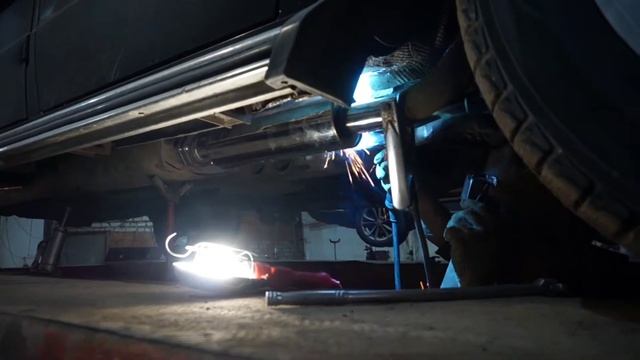 ? MERCEDES BENZ G55 AMG COMPRESSOR ? Локальный ремонт выхлопной системы AMG смотреть онлайн
