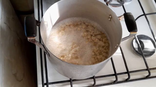 Как приготовить овсянку I Овсяная каша l Как приготовить Овсяную кашу l сварить l Овсянка I Готовка смотреть онлайн