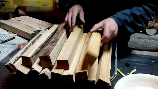 Из чего делать тарелки (What To Make Plates Of)