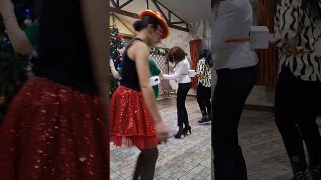 Новый год,корпоратив,игры,девушки,казахстан смотреть онлайн