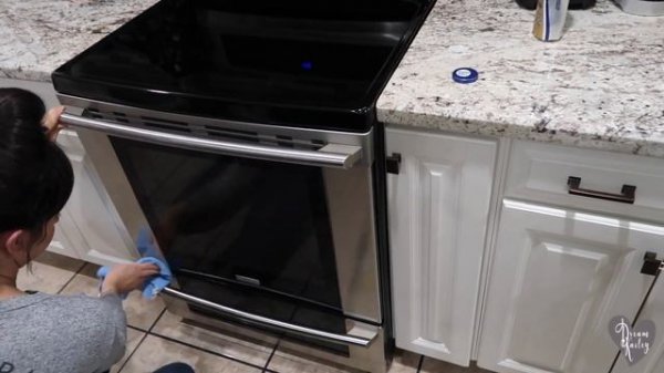 KITCHEN DEEP CLEAN | CLEAN WITH ME | EXTREME CLEANING MOTIVATION 2019 | Dream Kailey