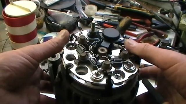 Автомобильный генератор. Как увеличить напряжение. смотреть онлайн