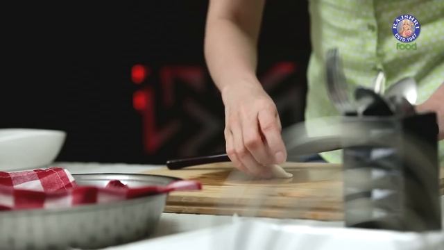 How To Make Puri For Pani Puri | Golgappa Puri Recipe | Perfectly Crisp Puri Recipe By Ruchi Bharan смотреть онлайн