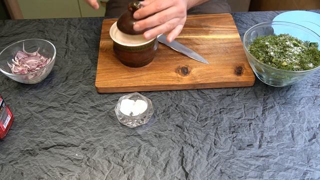 Салат из огурцов. Огурцы за минуту!