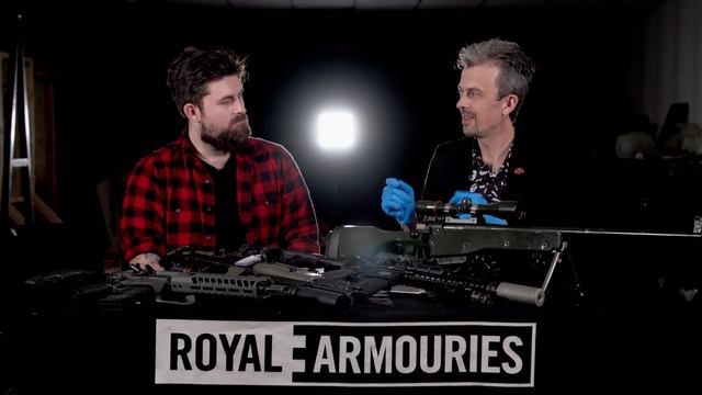 Firearms Expert Breaks Down Different Weapon Attachments - Loadout Bonus Chat смотреть онлайн