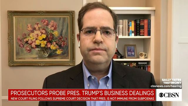 New York prosecutors cite Trump Organization's "possible criminal activity" смотреть онлайн