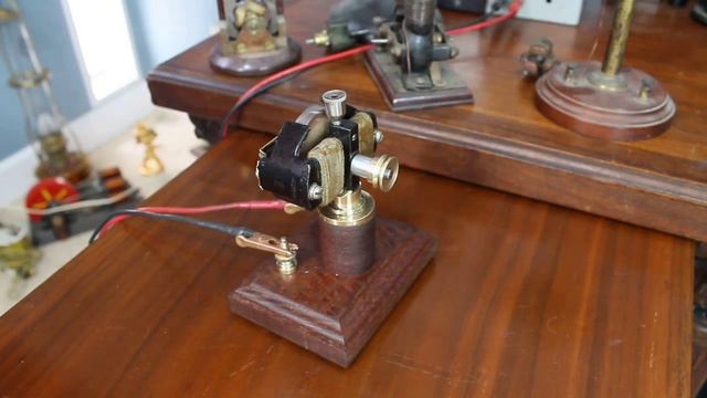 Old Electric Motor смотреть онлайн