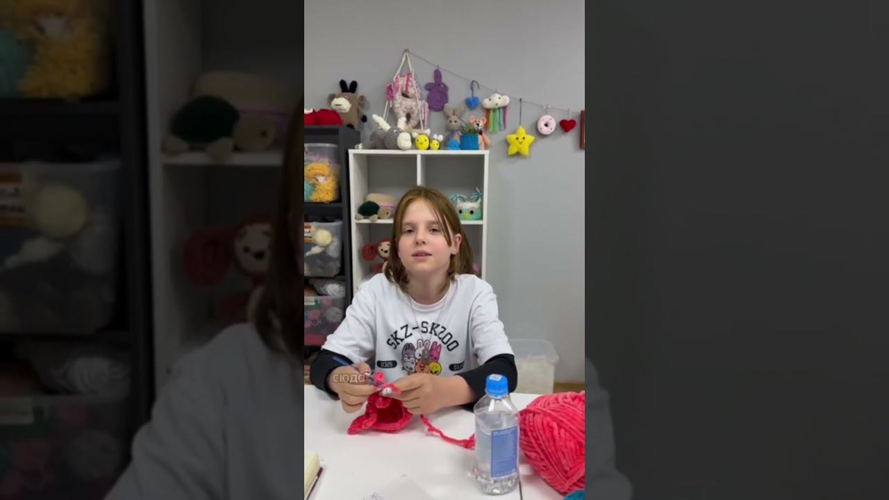 В школе вязания EffeeПУПСребенок не заскучает, проведет время с пользой☺Свяжет игрушку и заберет ее смотреть онлайн