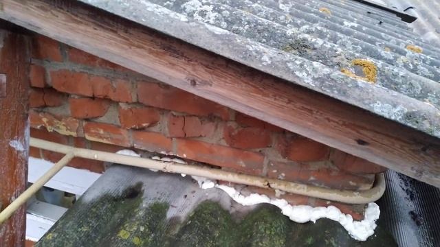 Временный ремонт узла примыкания шифера к стене гаража СВОИМИ РУКАМИ смотреть онлайн