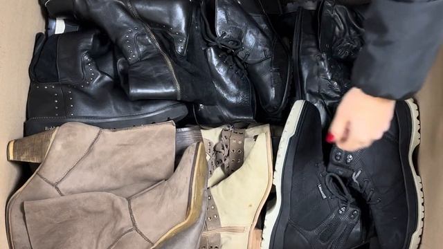 Взуття Італія Зима… 1й + 2й Сорт… Лот 48080… Вага 30кг… Ціна 2,9€\кг… Євроманія опт…