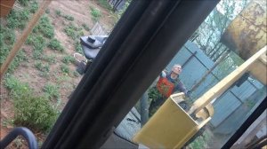 КАК СТАВИТЬ СТОЛБЫ ДЛЯ ЗАБОРА ПОГРУЗЧИКОМ