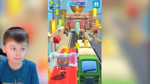 Говорящий Том погоня Героев и Друзья крутая игра | ИГРАЗАВР