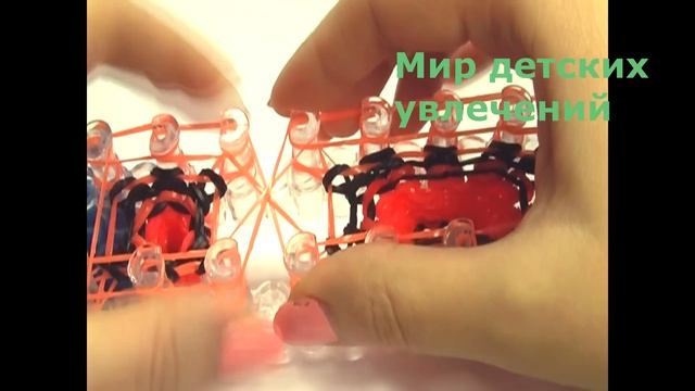 Rainbow Loom Charms. Свитер для куклы. Мастер-класс по плетению из резинок / Sweater for Doll смотреть онлайн