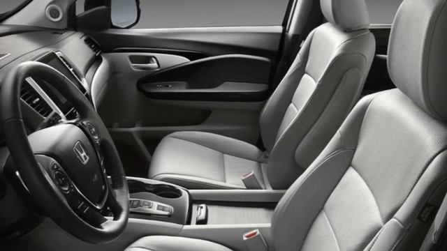 2016 Honda Pilot vs. Ford Explorer смотреть онлайн
