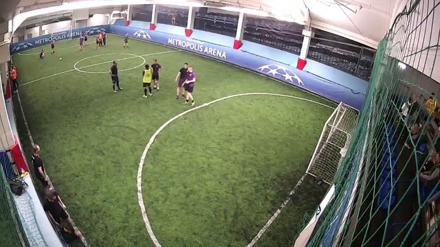 Тур 1. Группа B. ВаТТник 3 -1 Фиаско. Полное видео матча смотреть онлайн
