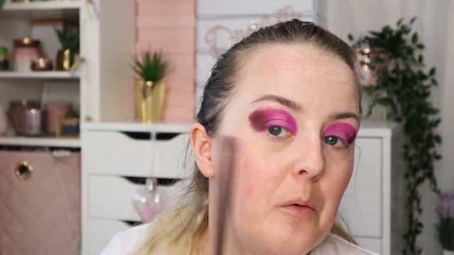 I Heart Revolution Love Spells Halloween Eye Shadow Palette | Makeup Revolution Testing & Swatches смотреть онлайн
