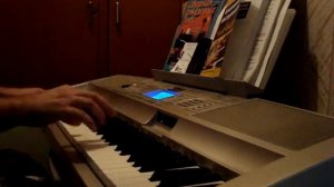 Мурка  на синтезаторе.