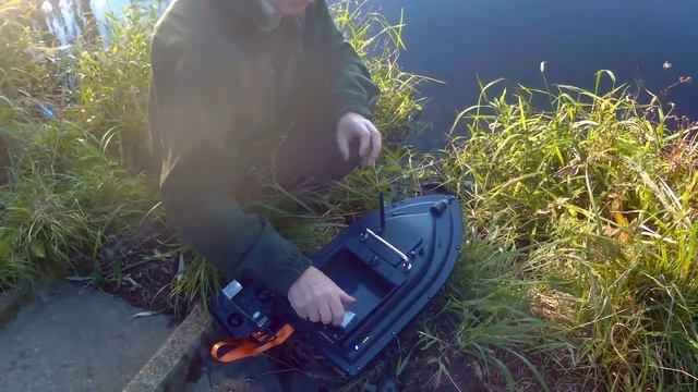 Китайский кораблик с GPS D18B и D16B. Тест на воде.Обзор.          тел.097 57 515 97