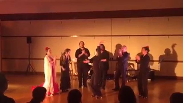 Sol La Argentinita Singing for A Palo Seco Flamenco Company смотреть онлайн