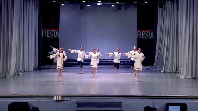 ТК "DRIVE" − "Танцевальная композиция Слався русь, широкая" (5 место) смотреть онлайн