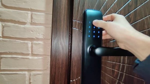 Электронный замок для посуточных квартир