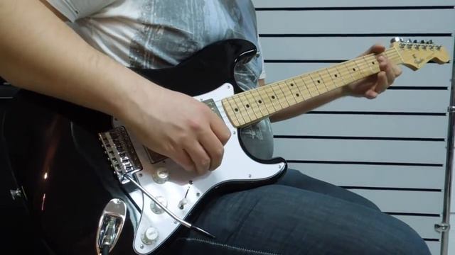 Fender Stratocaster HSH Japan смотреть онлайн