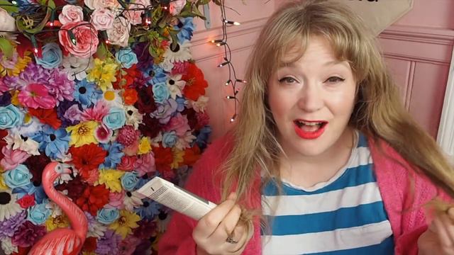 Latest In Beauty November Beauty Box Unboxing! Plus 20% discount code! смотреть онлайн