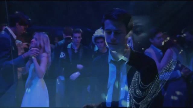 Billie Eilish Lovely Por Trece Razones смотреть онлайн