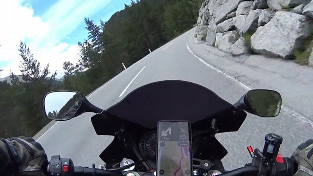 Motorrad Albulapass Julierpass Schweiz Österreich Suzuki GSXR1000 K6 Motorradfahren Kurven смотреть онлайн