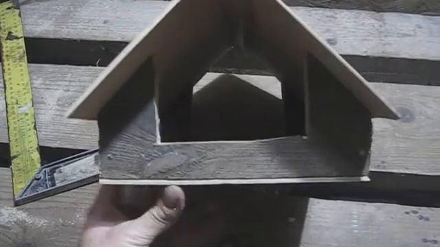 Кормушка для синичек своими руками смотреть онлайн