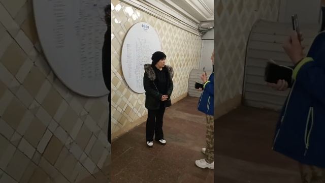 Контролерша"Организатор перевозок"Лариса Сысоева изьяла "Тройку" пассажирки с балансом 500 р смотреть онлайн