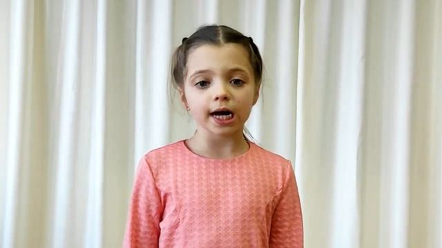 Стихотворение "Любочка" А. Барто. Читает Варвара Тарасова. смотреть онлайн