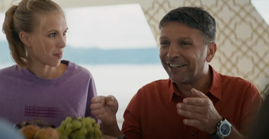 Один День в Стамбуле. Официальный Трейлер смотреть онлайн