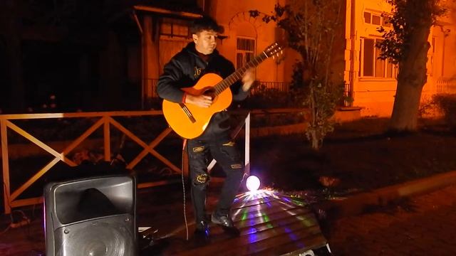«Dance Monkey» Сержио Ромеос — Solo. Музыка в тренде 2020 смотреть онлайн