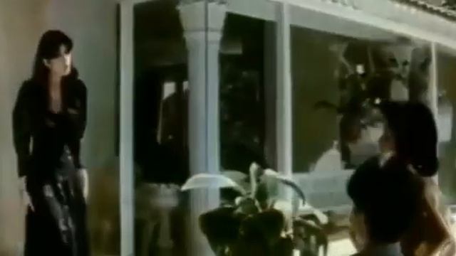 "Жажда мести" - Санджай разбил портрет Арти смотреть онлайн