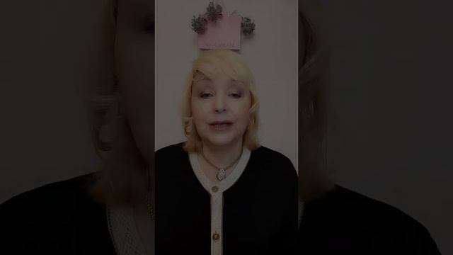 Новые блески от "Мэри Кэй" смотреть онлайн