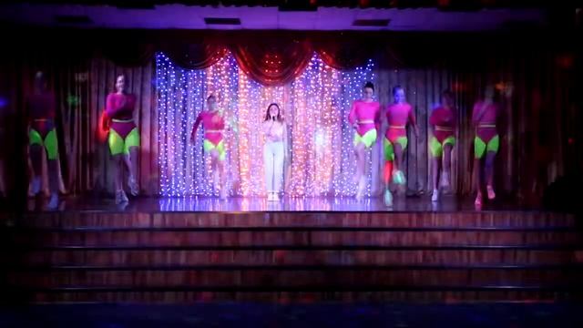 Падемирова Арина - "Улыбайся" смотреть онлайн