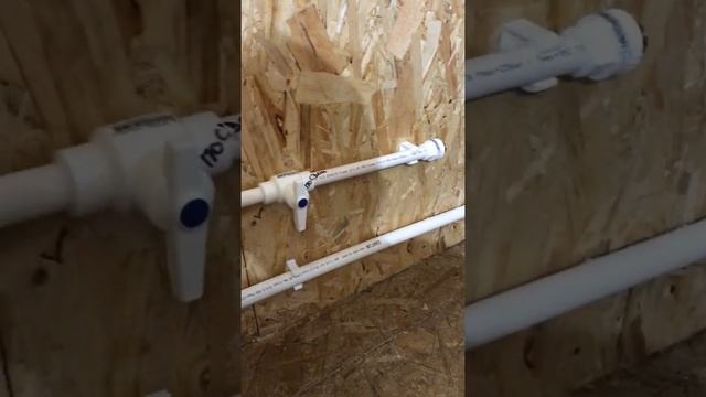 СТРОИМ СИП ДОМ. Выпуск №5. Вода и канализация в доме. смотреть онлайн