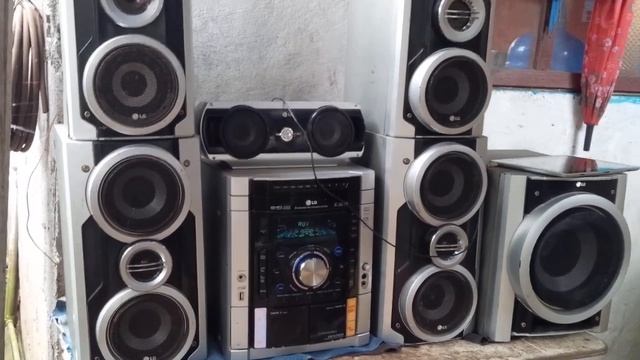 LG LM-K7960  Tecno Al Aire Libre