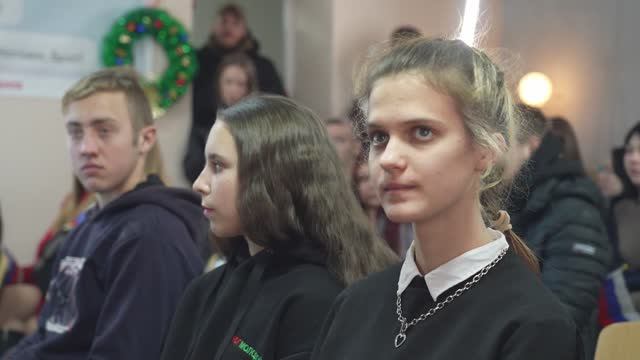 В городе Днепрорудный открылось первое отделение Движение Первых смотреть онлайн