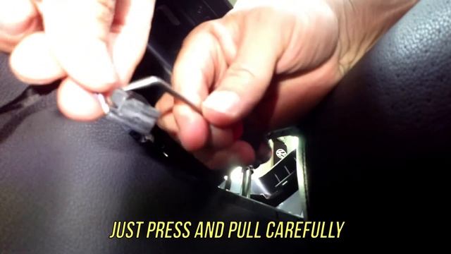 How to replace Start/Stop Push Button. Reemplazo botón de encendido/apagado. Volkswagen Tiguan смотреть онлайн