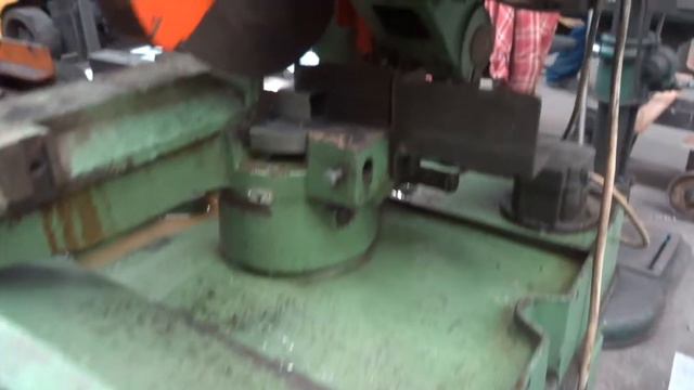 Pedrazzoli Brown 300 Chopdown Saw смотреть онлайн
