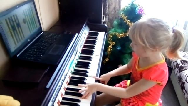 Soft Mozart Winter 2018-2019 recital. Marina , 5.11 y.o, Russia Горячие булочки смотреть онлайн